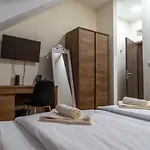 Alojamento de Acomodação e Pequeno-almoço Rózsa étterem&panzió 3*